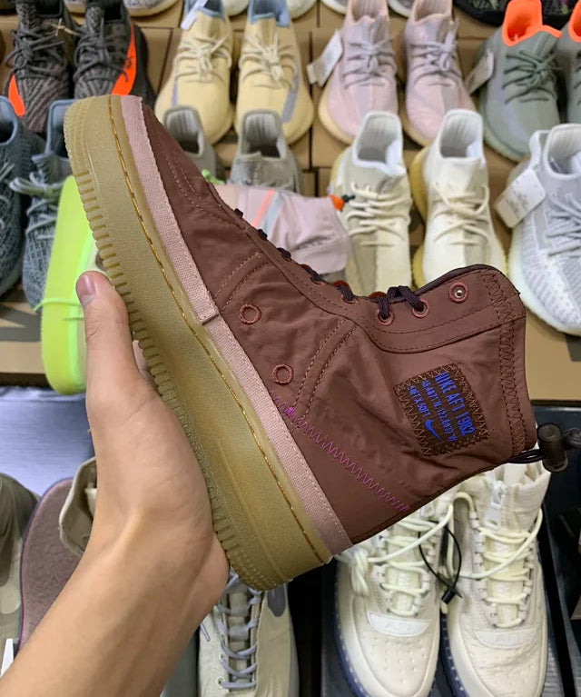 AF1  Shell