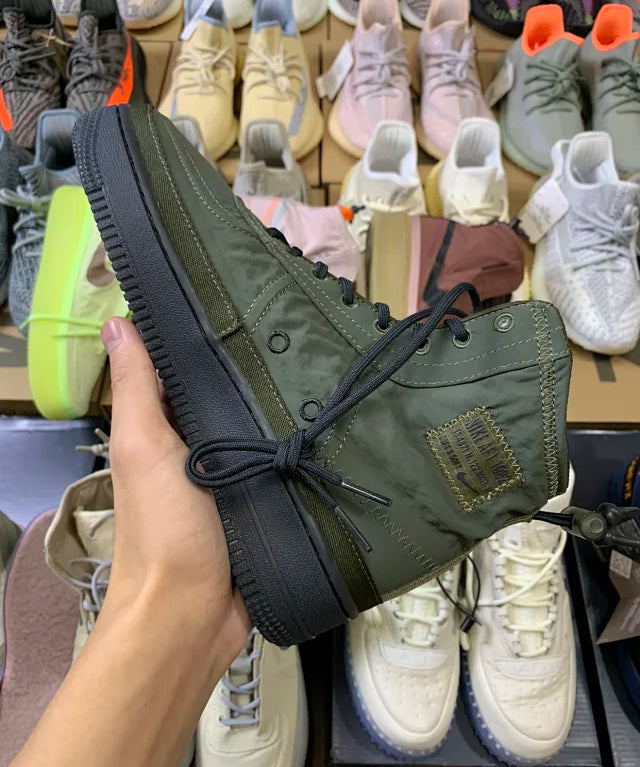 AF1  Shell
