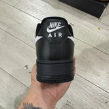 AF1 07 Black/White