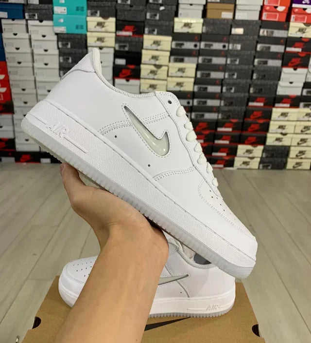 AF1
