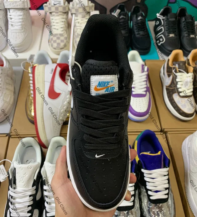 AF1