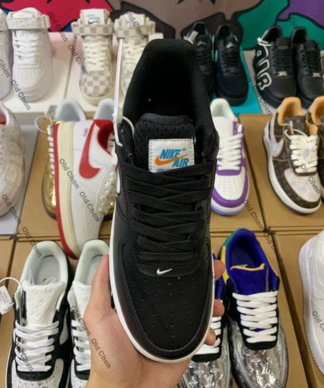 AF1