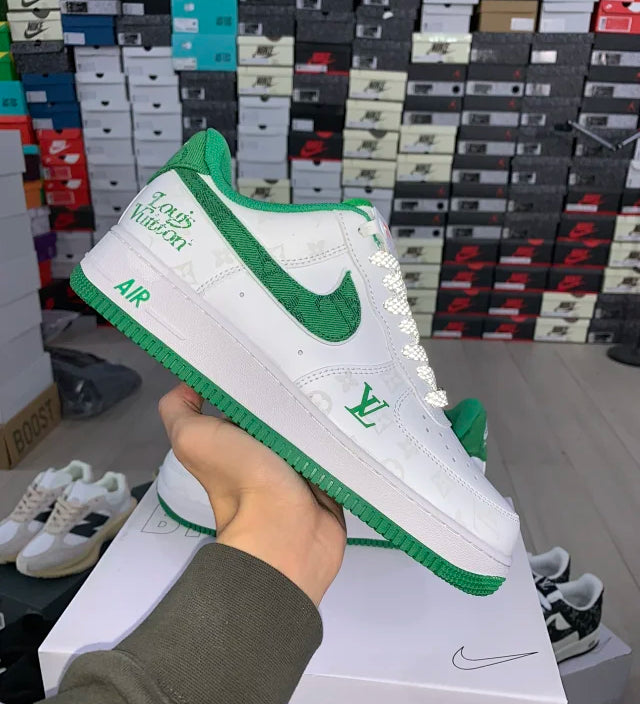 AF1 x LV