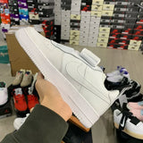 AF1