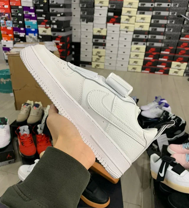 AF1