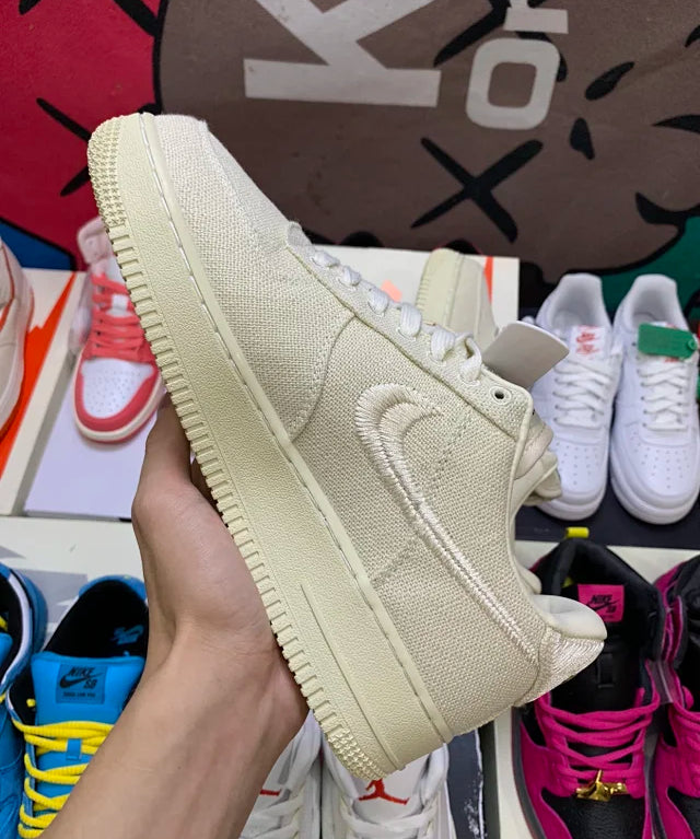 AF1