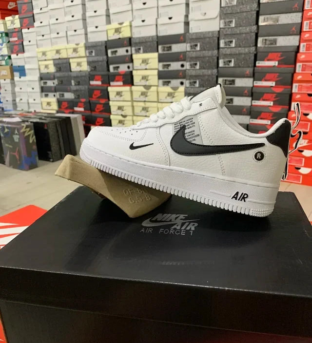 AF1