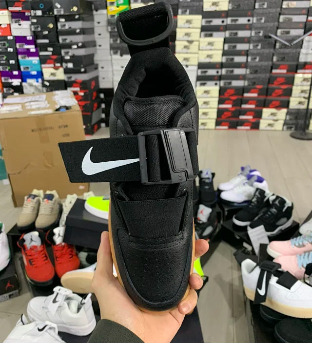 AF1