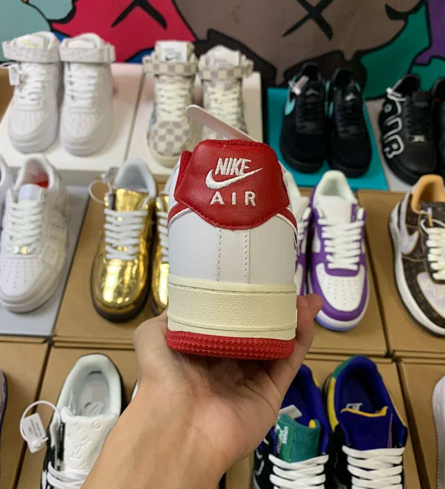 AF1