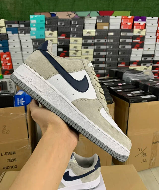 AF1