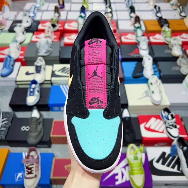 AJ1 Low Slip WMNS NRG
