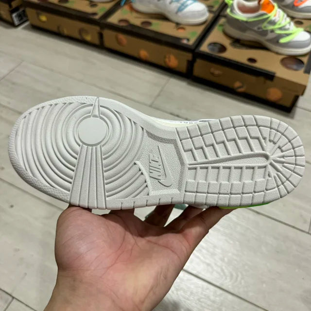 Dunk Low Off No.42