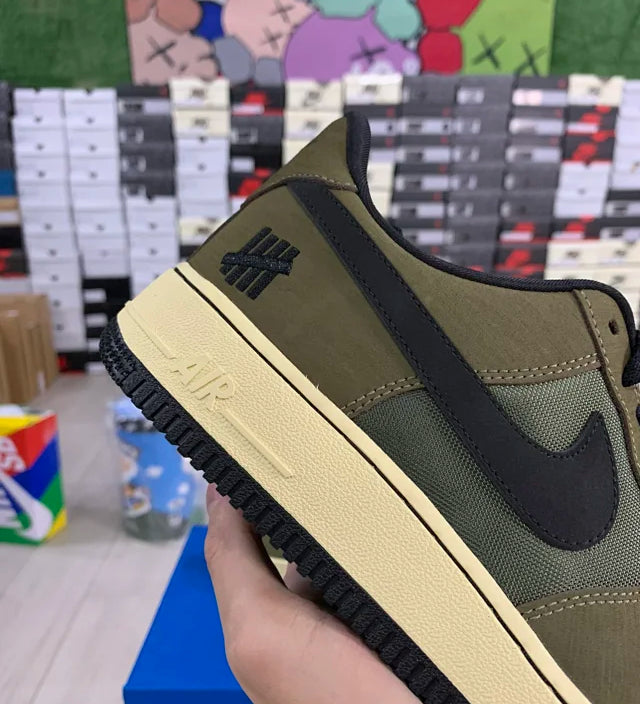 AF1