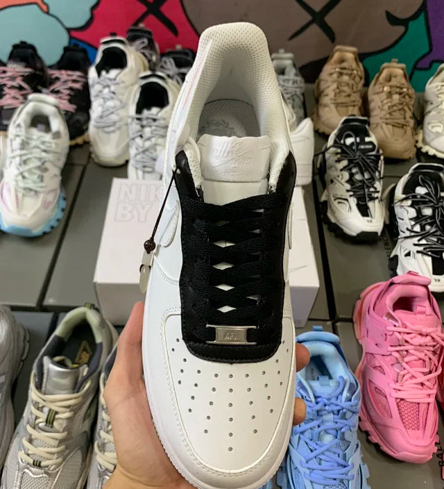 AF1
